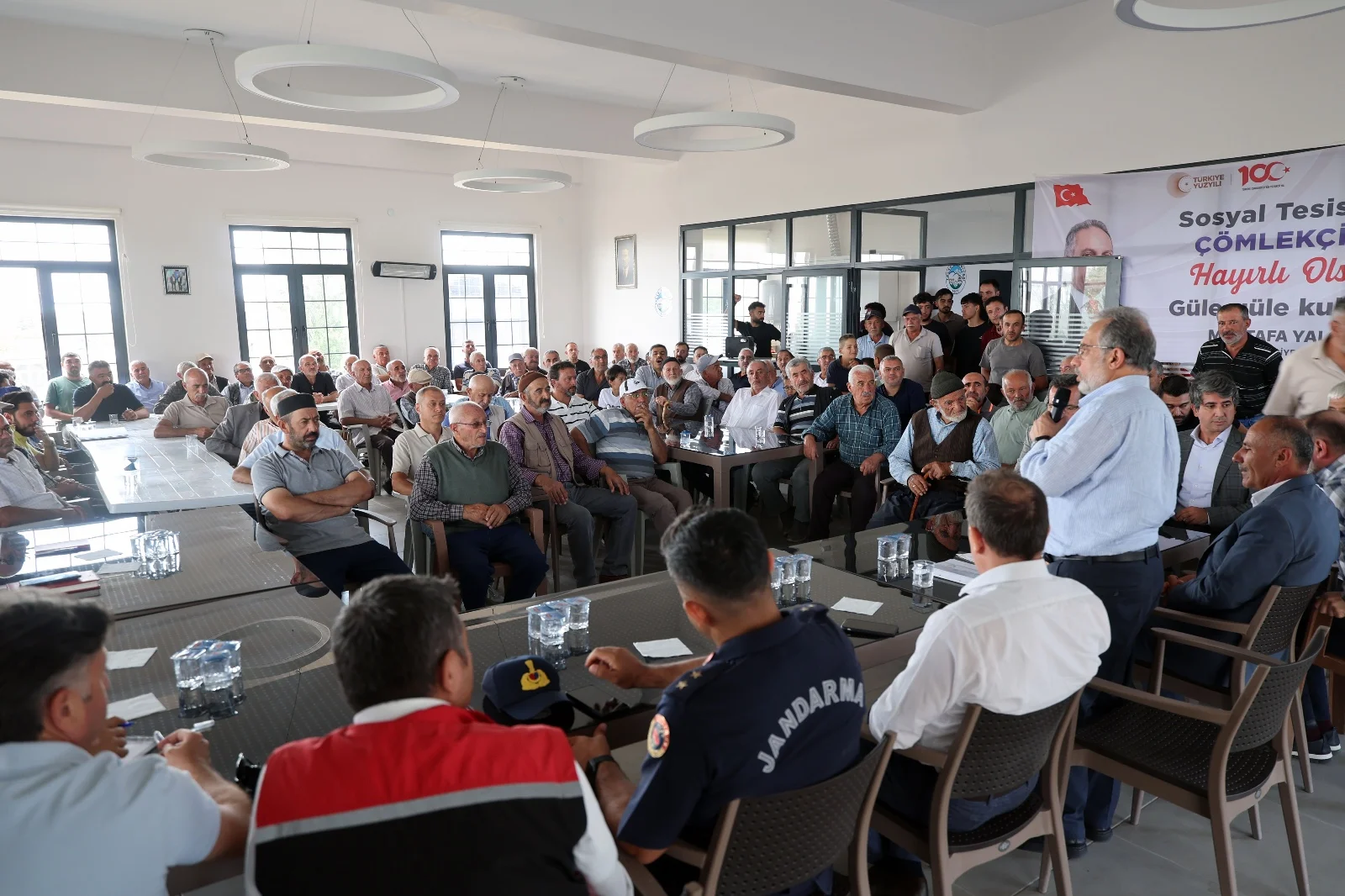 Başkan Yalçın ve Kaymakam Memiş, Çömlekçi’de vatandaşlarla buluştu