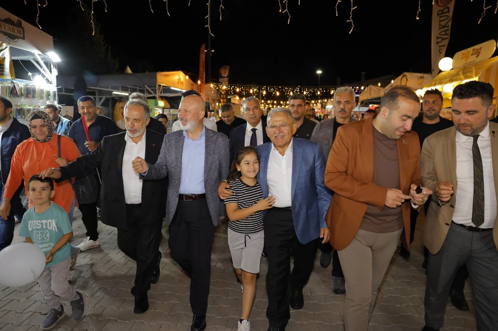 Başkan Büyükkılıç’tan Fuar38’e ziyaret