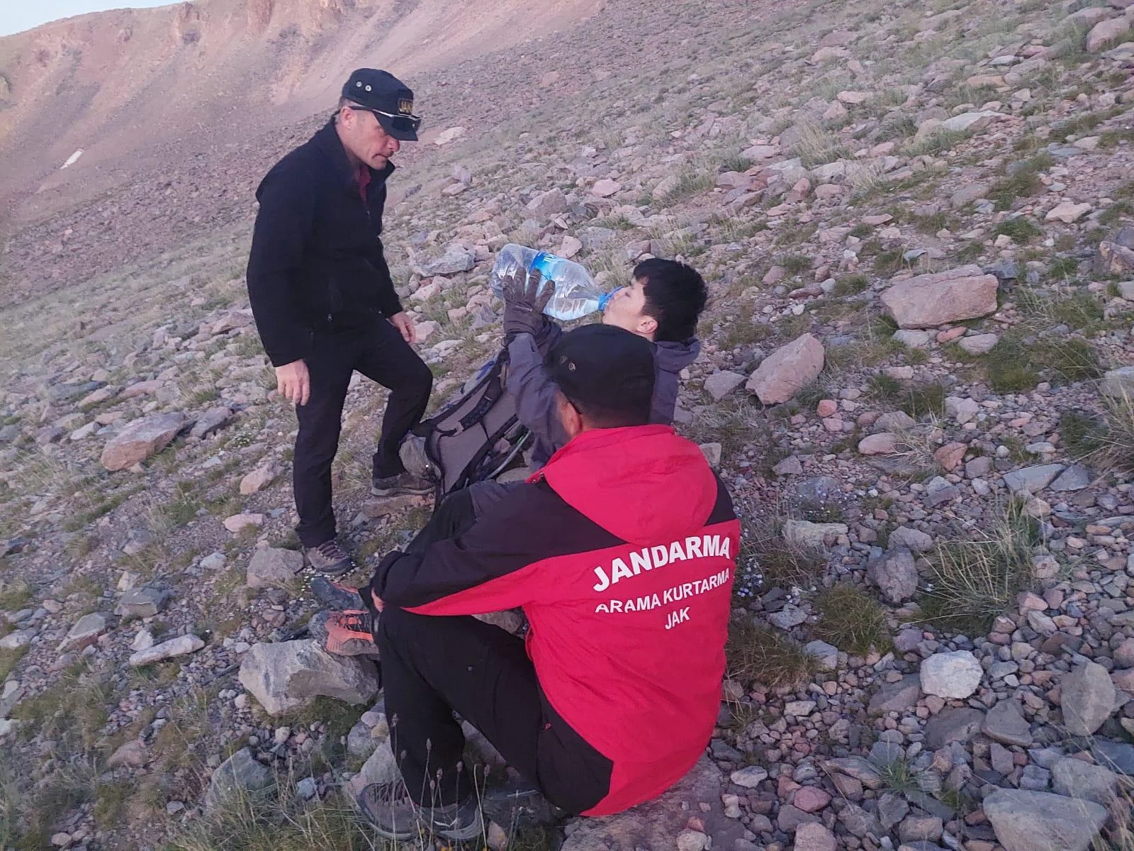 Erciyes Dağı'nda mahsur kalan yabancı uyruklu şahıs kurtarıldı