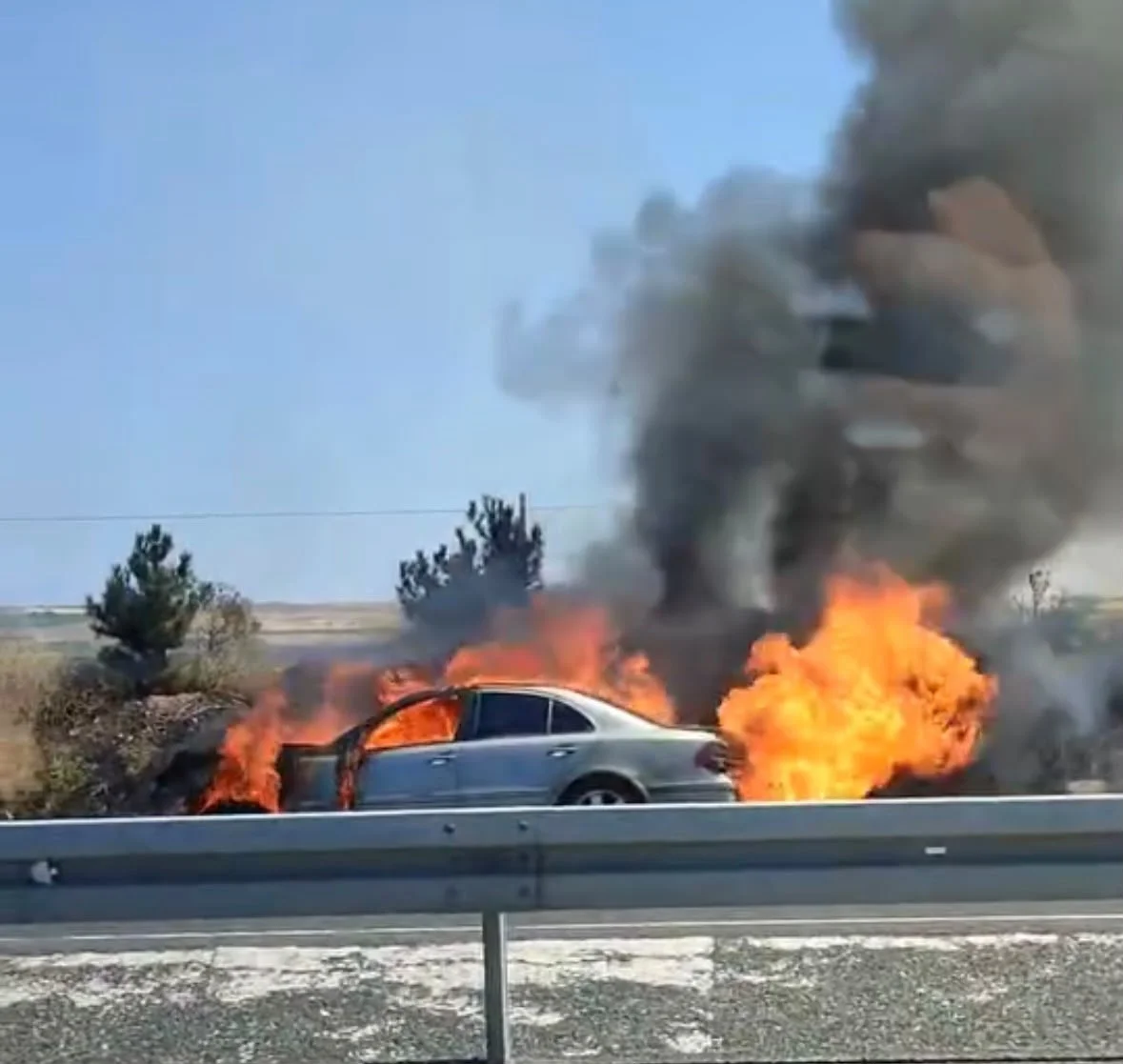 Kayseri’de otomobil yangını
