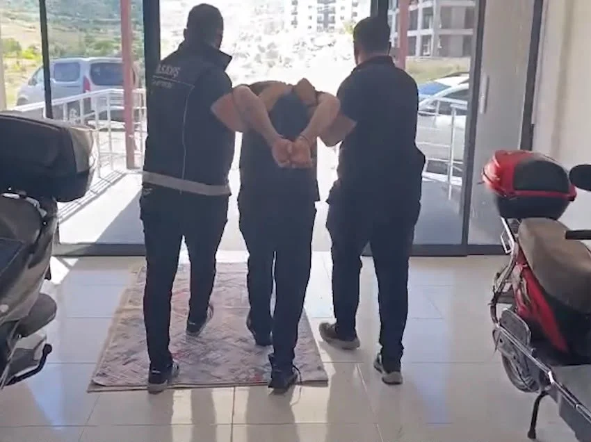 Kayseri’de 10 yıl 11 ay hapisle aranan hükümlü yakalandı